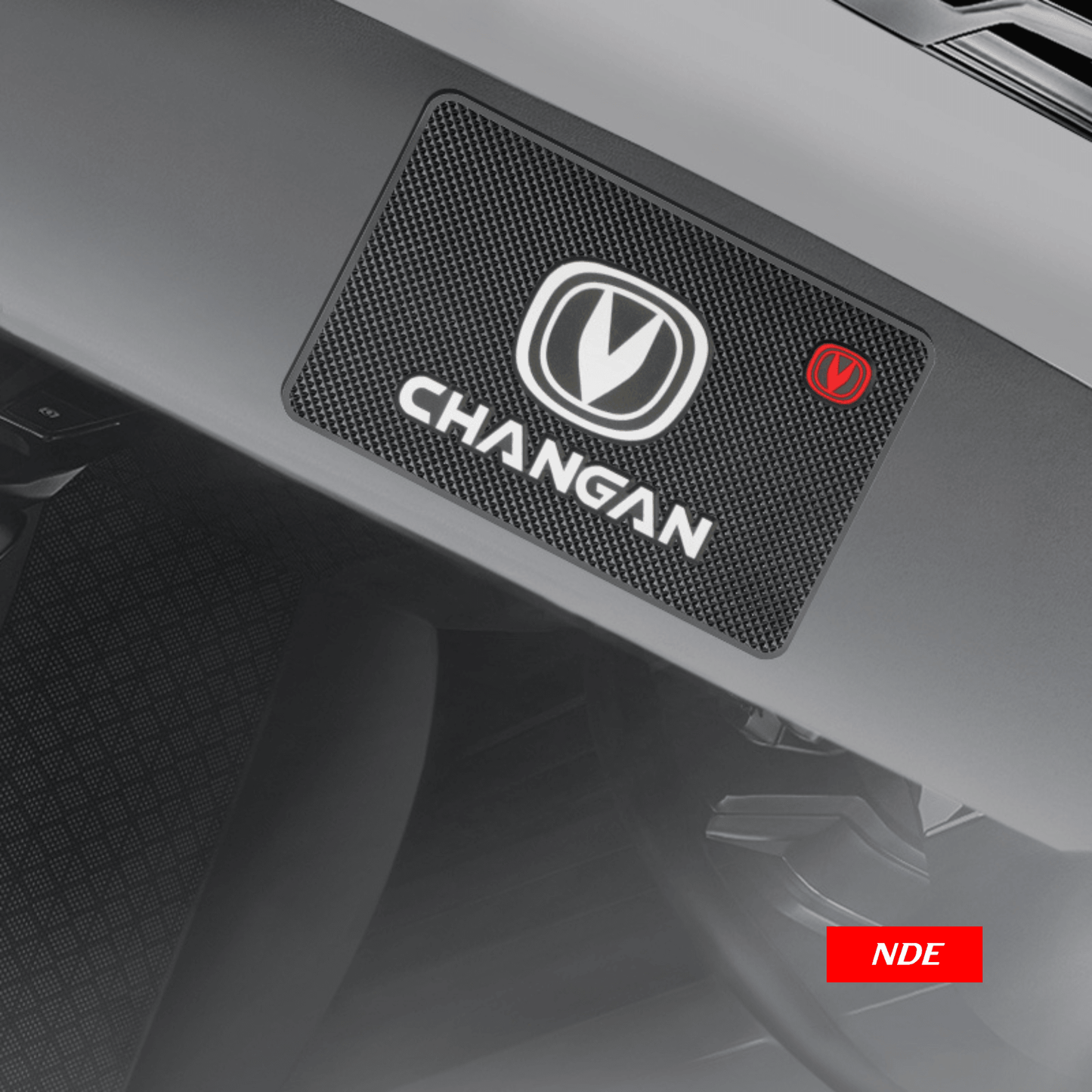 DASHBOARD MAT NON-SLIP CHANGAN LOGO