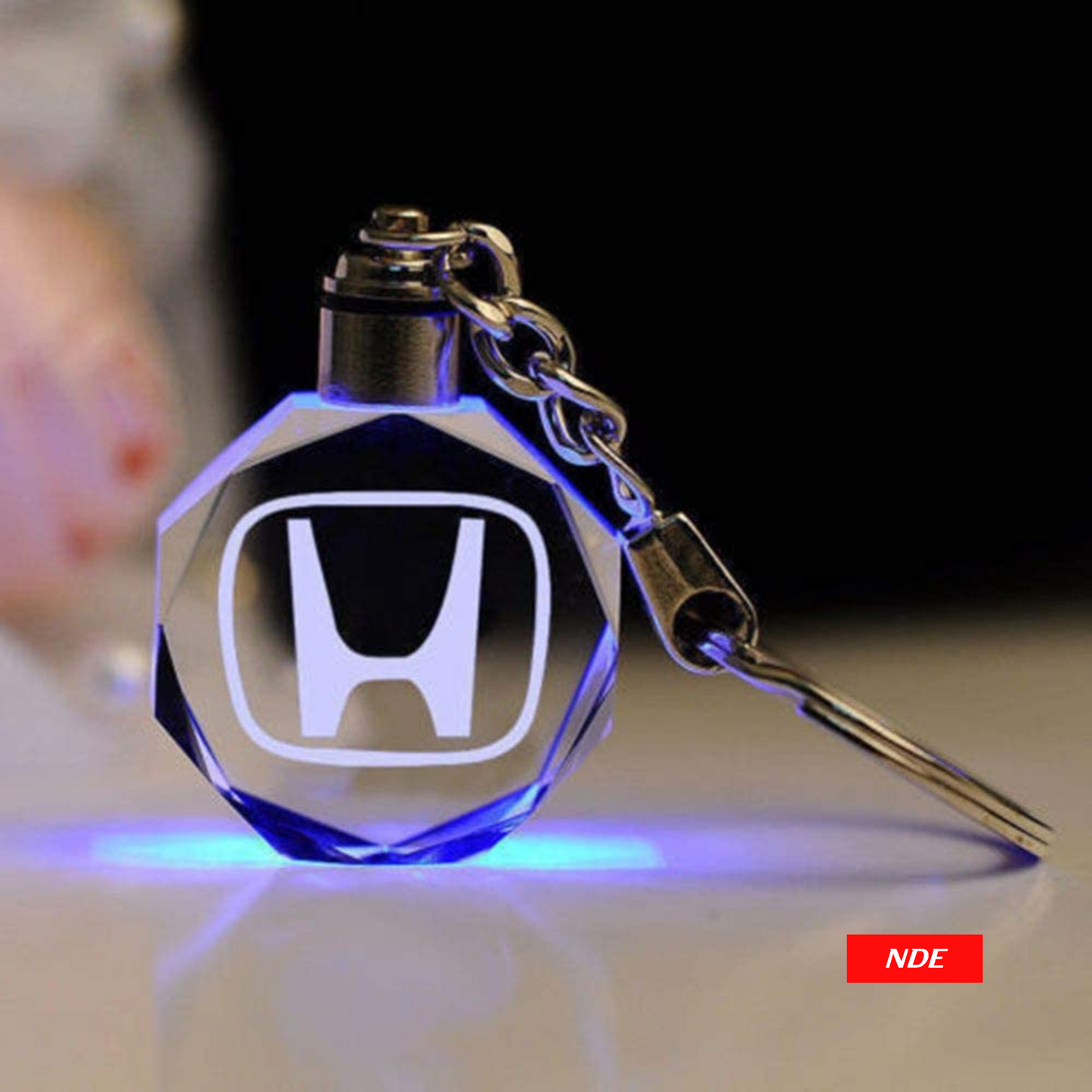 KEY CHAIN WITH LIGHT HONDA LOGO