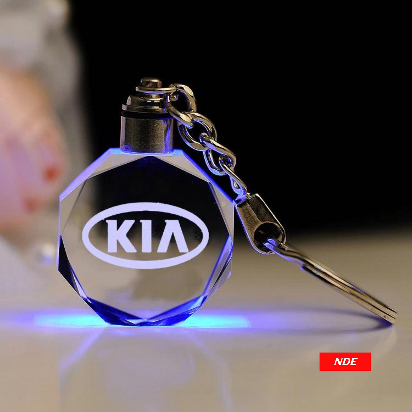 KEY CHAIN WITH LIGHT KIA LOGO