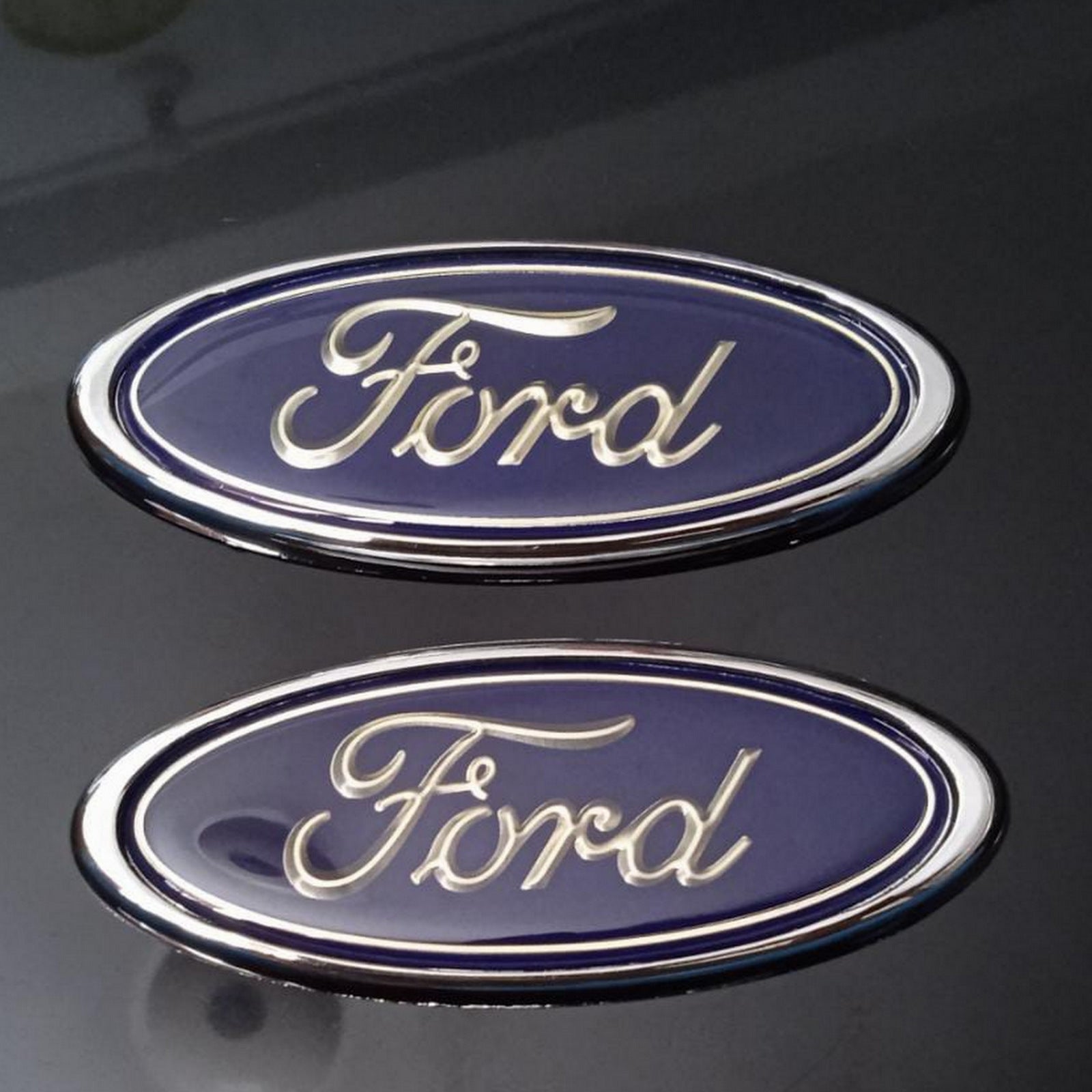 MONOGRAM FOR FORD (02 PIECES)