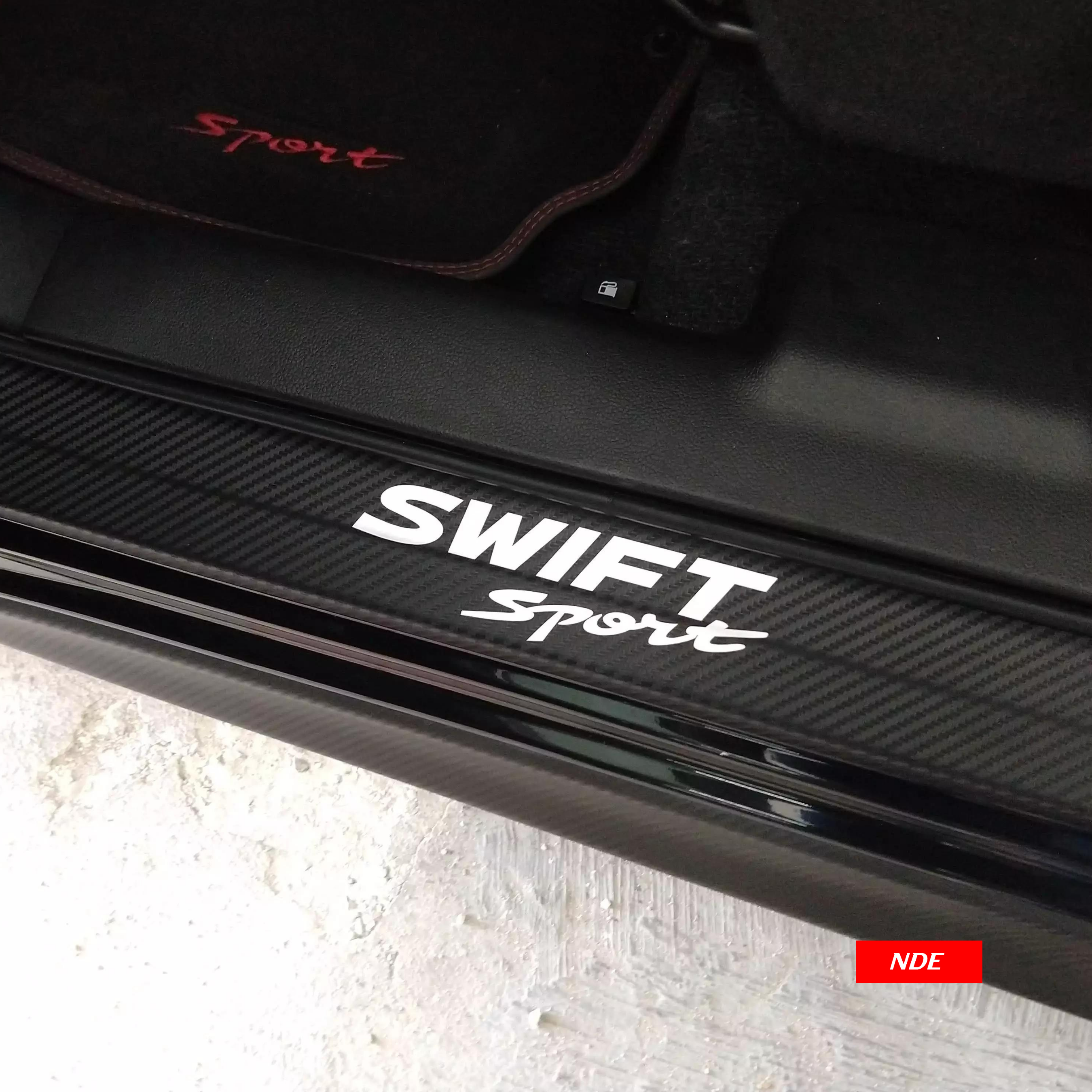 DOOR SILL AREA PROTECTION CARBON FIBER STICKER FOR SWIFT SPORT - NDE STORE